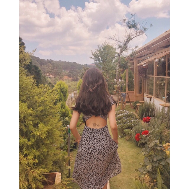 Layla Dress - Đầm Maxi Hoa Hở Lưng- SDX84 | BigBuy360 - bigbuy360.vn