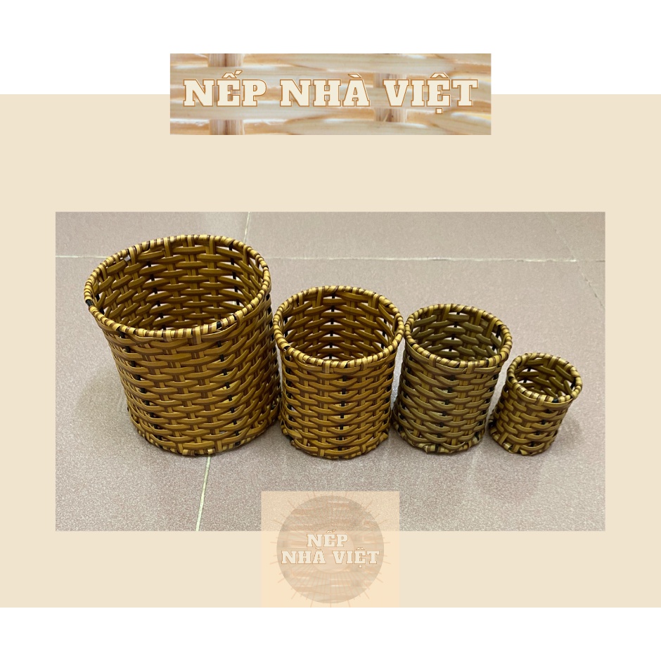 Ống Trụ Tròn Thấp Chất Liệu Dây Nhựa Kiểu Mây Tre Đan Thủ Công - Dùng Đựng Đũa, Dĩa, Thìa