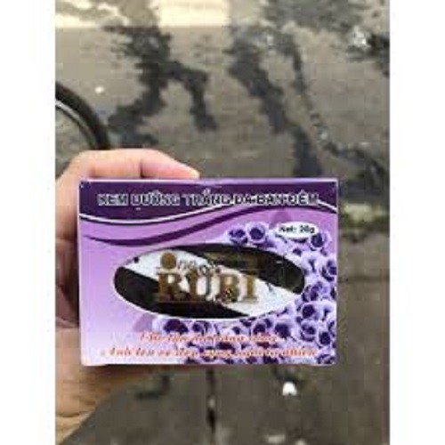 20G_KEM DƯỠNG TRẮNG DA BAN ĐÊM ONE RUBI