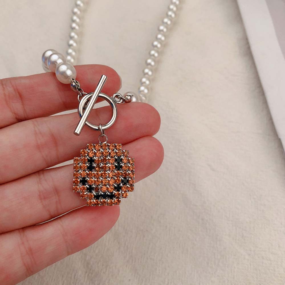 vòng cổ Hợp Kim Mặt Hình Bướm / Mặt Cười Đính Ngọc Trai Đơn Giản Thanh Lịch Cho Nữ