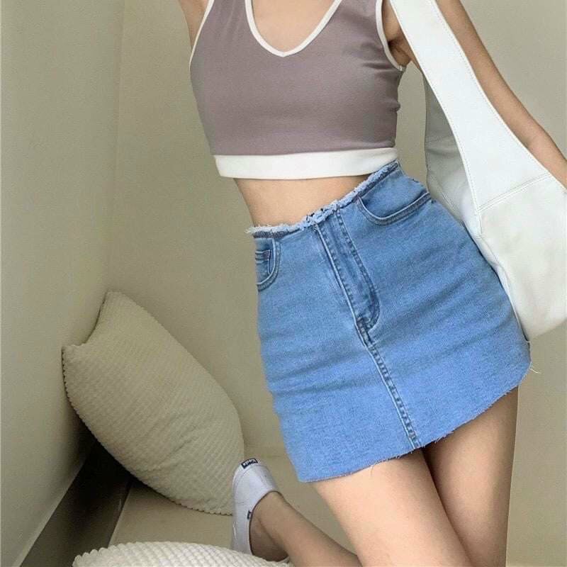Chần váy jean lưng cao phong cách hàn quốc trẻ trung năng động | BigBuy360 - bigbuy360.vn