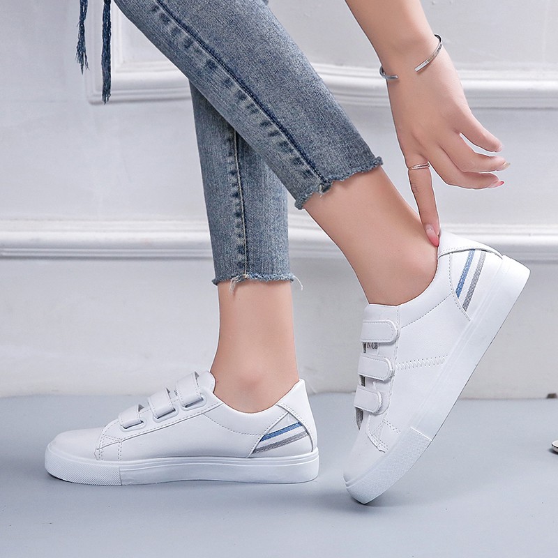 Giày Thể Thao Phối Khóa Dán Thời Trang Hàn Quốc 2019 | BigBuy360 - bigbuy360.vn