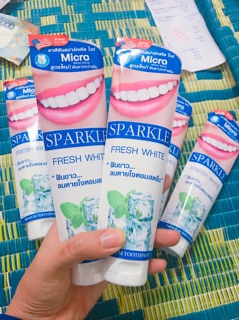 Kem đánh răng siêu trắng SPARKLE Thái Lan