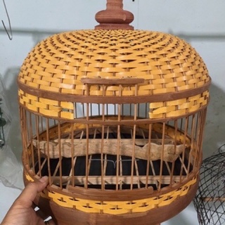 Lồng nuôi chim cu gáy nóc đan mây kèm móc nậm