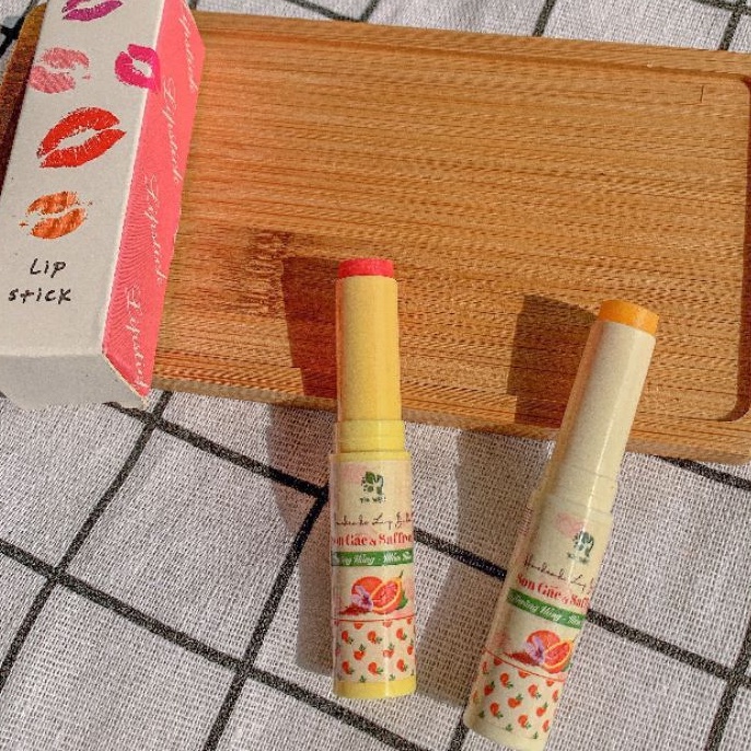 Son dưỡng môi Gấc &amp; Saffron, dưỡng hồng xóa thâm môi