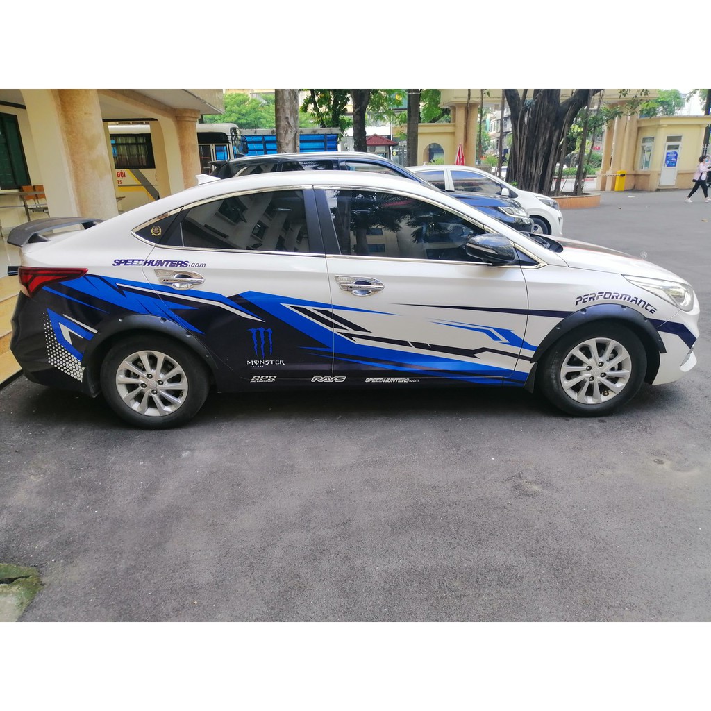 Cua lốp Mazda3