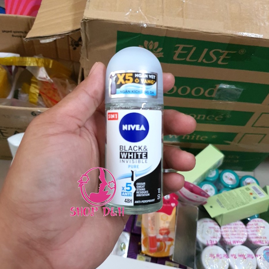 Lăn Khử Mùi Cho Nữ Nivea Chống Vết Ố Vàng 50ml Invisible For Black And White 48h