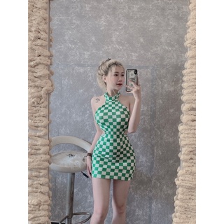 Đầm Body Lập Thể Có Cúp Mút Hở Lưng Cổ Yếm HoTT