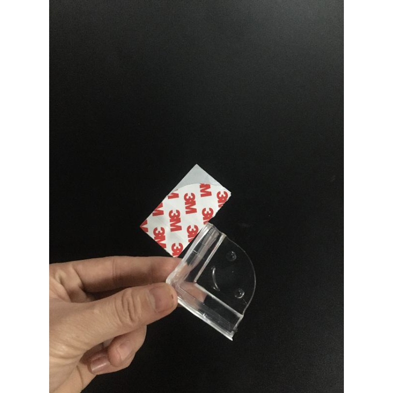 1 Miếng Bịt Góc Bàn Silicon Trong Suốt Tránh Va Đập Cho Bé TE5