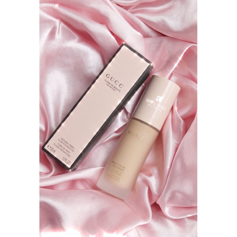 Kem Nền Gucciii Natural Finish Fluid Foudation