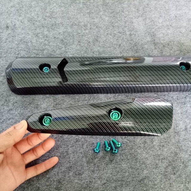 Ốp bô spark carbon