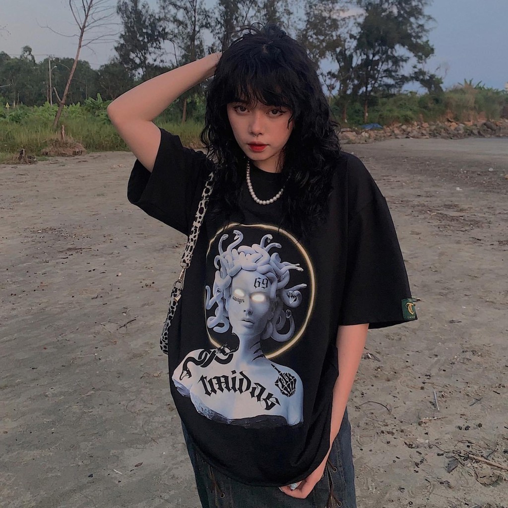 Áo thun tay lỡ,in nổi Nữ Hoàng Medusa 69 , from rộng ,chất cotton nam nữ unisex