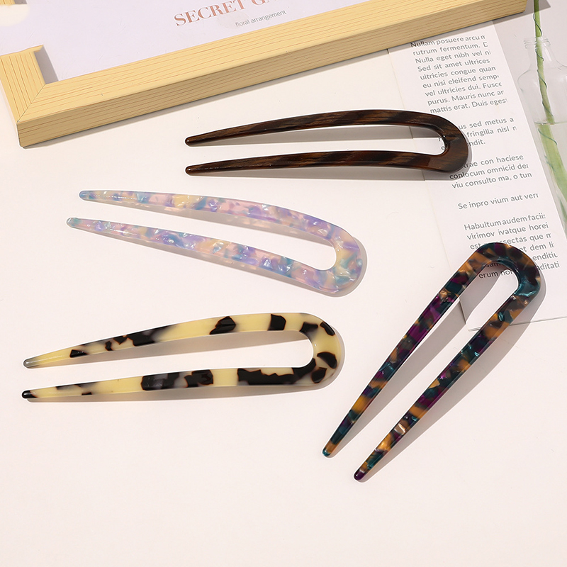 Trâm Cài Tóc Hình Chữ U Họa Tiết Da Báo Cho Nữ