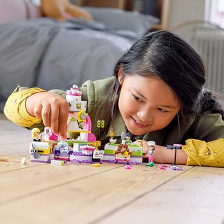LEGO Friends 41393 Cuộc Thi Làm Bánh