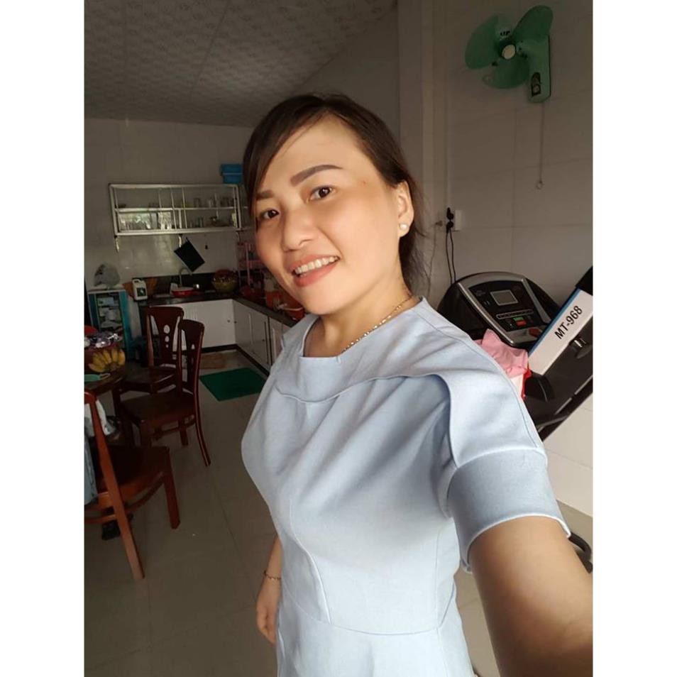 ĐẦM THIẾT KẾ XOẮN EO SANG TRỌNG VÀ MỚI LẠ CÙNG HAI TONE MÀU THANH LỊCH