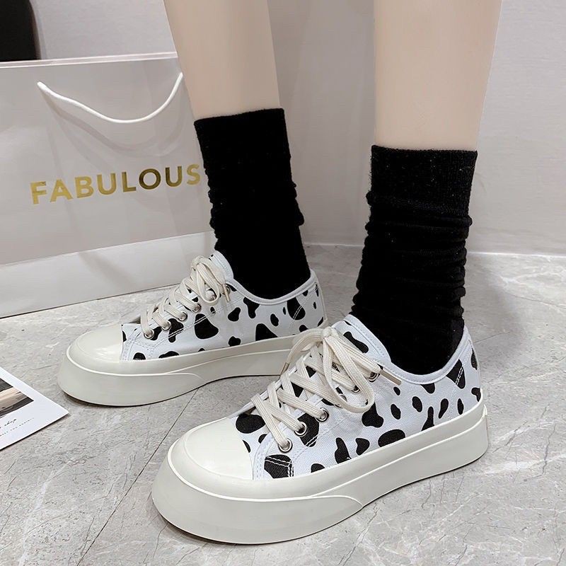 Giày thể thao nữ sneakers bò sữa đáng yêu mới