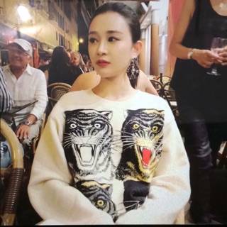 Áo nỉ hổ ..
