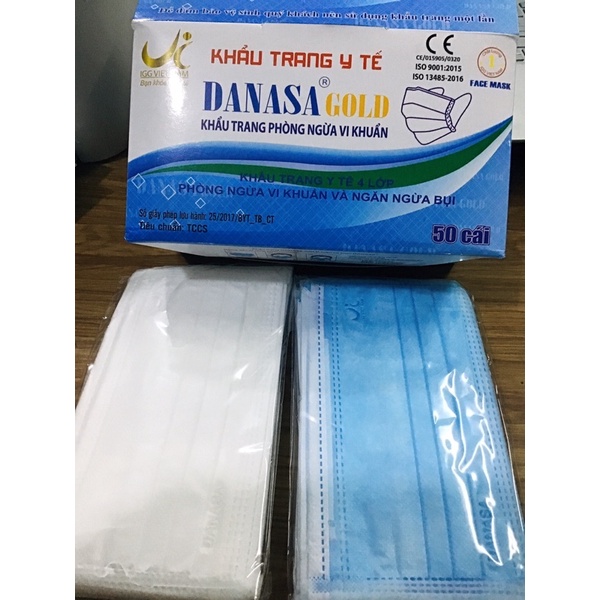 Khẩu trang y tế DANASA 4 lớp kháng khuẩn hộp 50 cái.