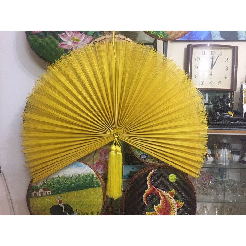 Quạt treo tường trang trí dệt bằng nan tre