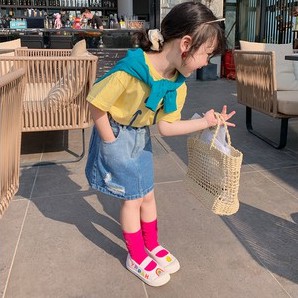 Giày Bé Gái Bằng Vải Canvas Họa Tiết Trái Cây Thiết Kế Mới Thời Trang Xuân Thu