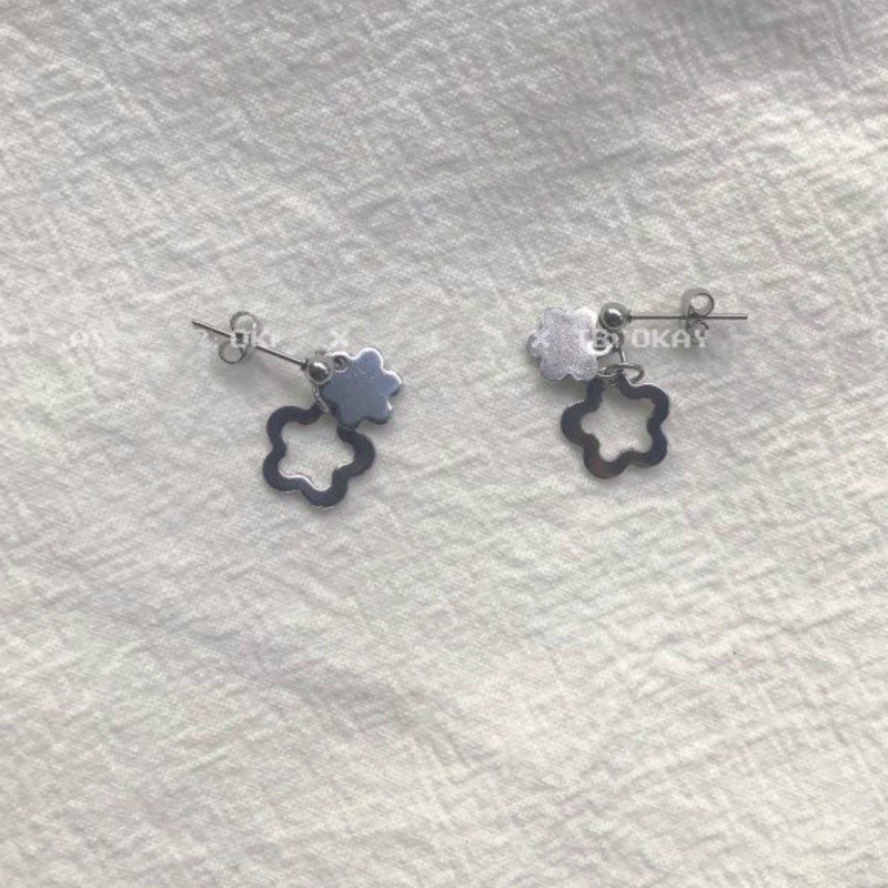 Khuyên Tai Hình Bông Hoa Dễ Thương