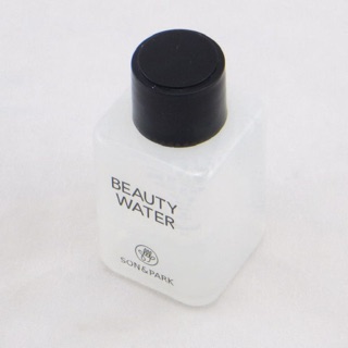 Nước hoa hồng Son & Park Beauty Water
