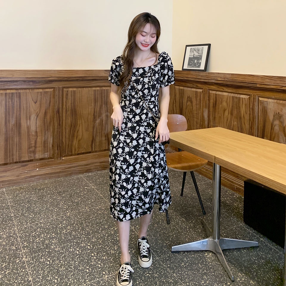 Đầm Tay Phồng Cổ Vuông Họa Tiết Hoa Phong Cách Retro Thời Trang Cho Nữ