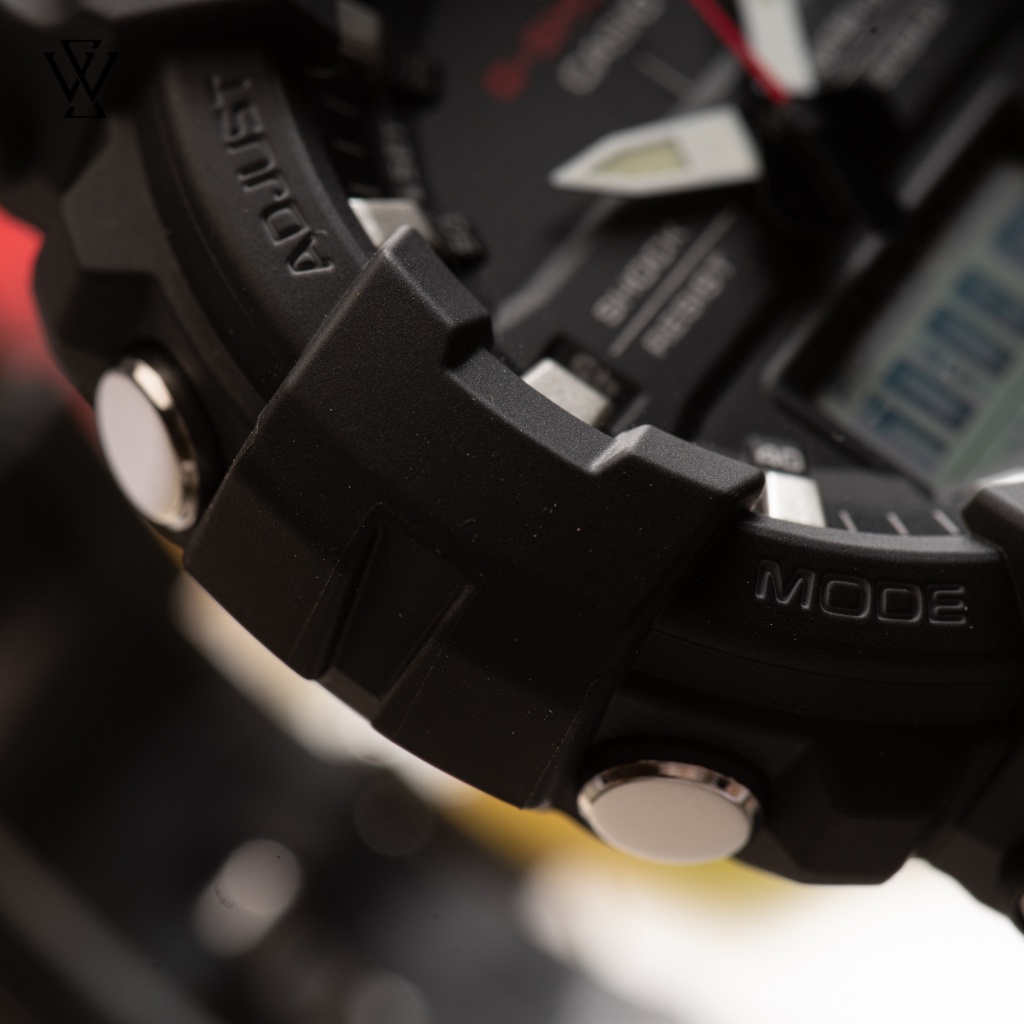 Đồng Hồ Điện Tử Nam Casio G-Shock WATCHSTORE GA-800-1ADR Thiết Kế Mặt Kính Khoáng 48.5mm, Vỏ Và Dây Nhựa Bền Bỉ