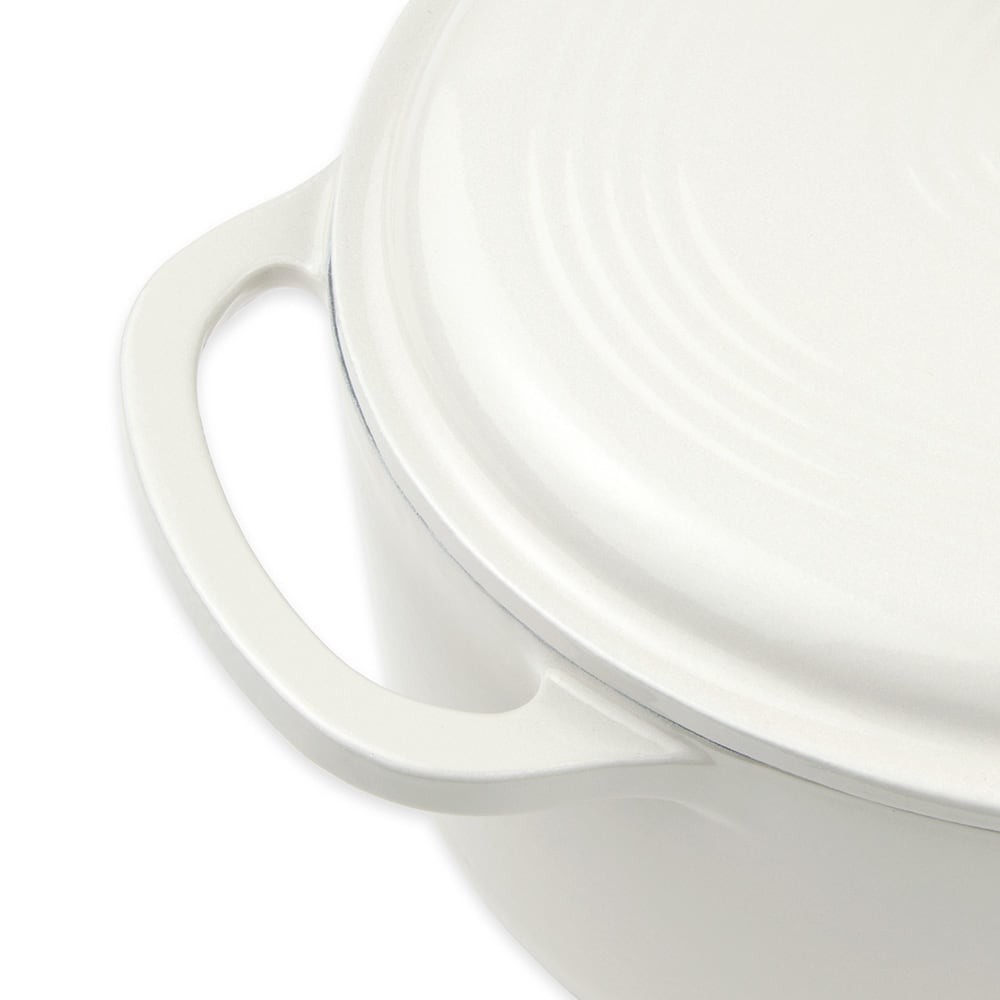 Nồi gang oval phủ men Lodge - Màu trắng 6.6L