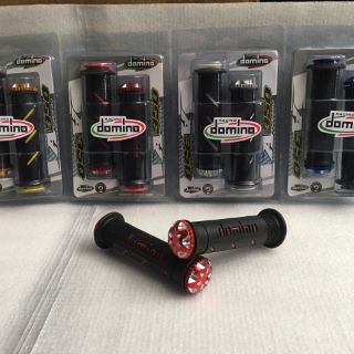 Bao tay domino có gù