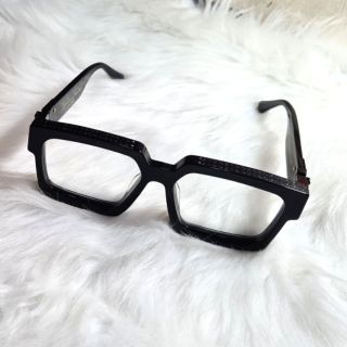 Kính Louis Vuitton Millionaire mắt trắng gọng đen