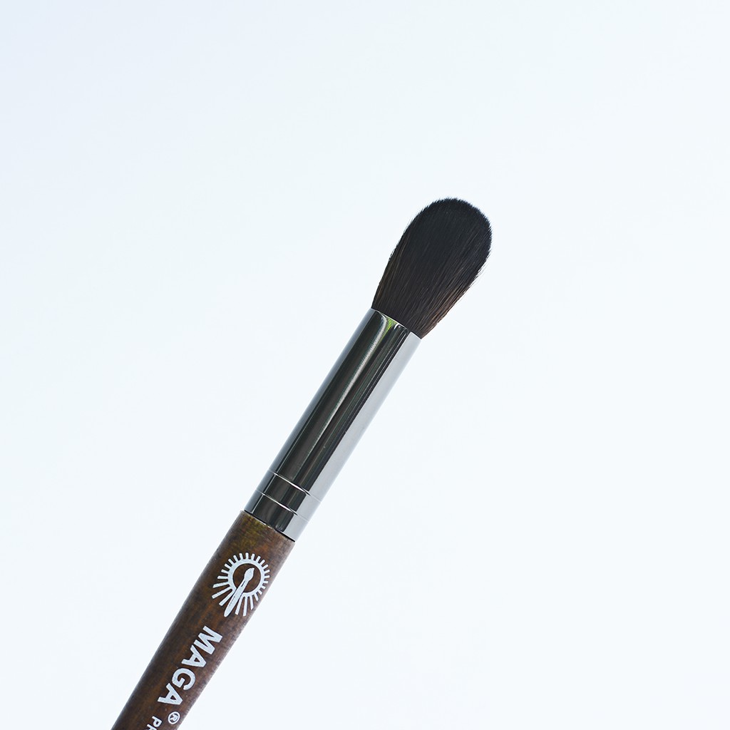 Cọ Highlight Nhỏ MAGA Brush 24