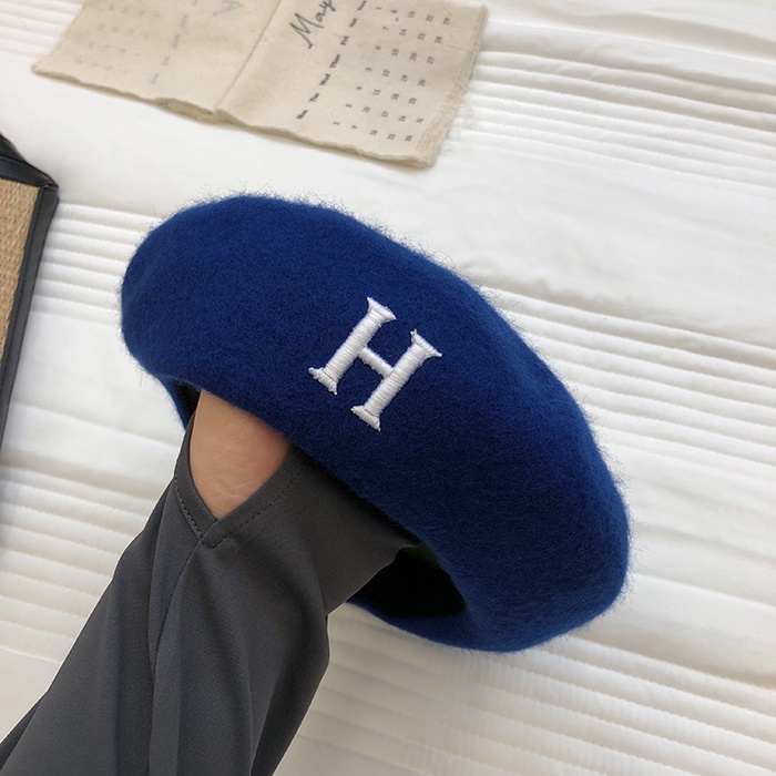 Mũ Beret Len In Chữ Phong Cách Hàn Quốc Cho Nữ