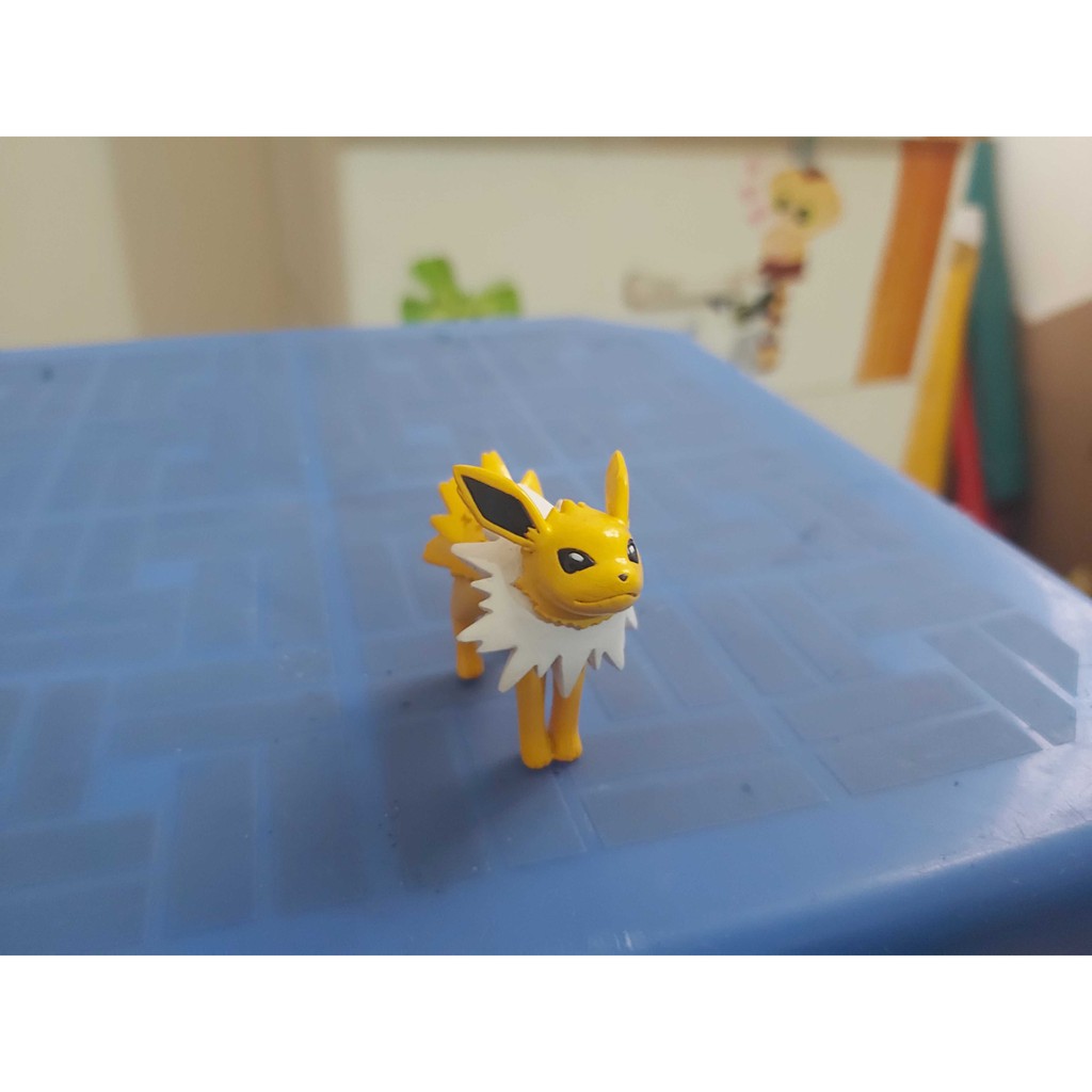 Mô hình chính hãng Tommy pokemon Jolteon (Standard Size)