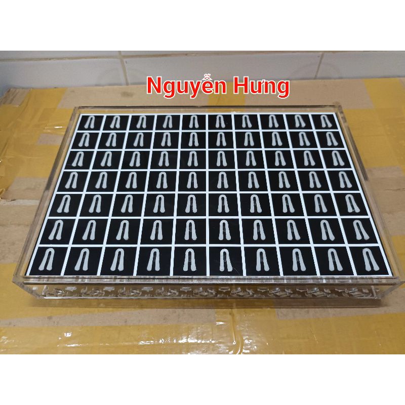 Khay trưng nhẫn bằng mica 19×28×4