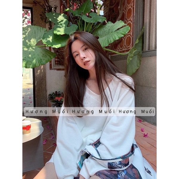 Áo pull trơn dài tay cổ V form rộng - áo pull oversize