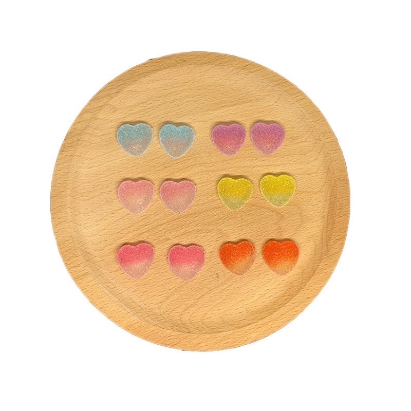 Charm tim kẹo dẻo hot hit