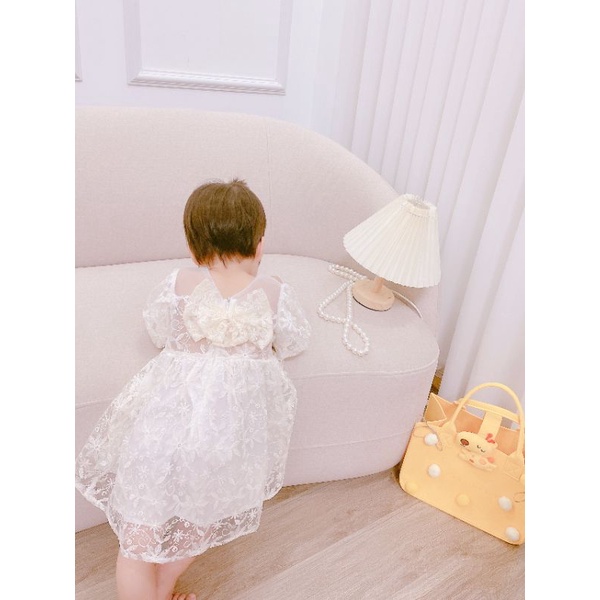 Váy ren trắng bé gái- Đầm công chúa cho bé chất ren thêu hoa mềm mại size 9 - 22ky