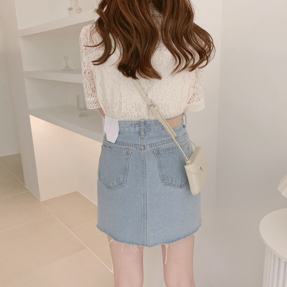 Áo Kiểu Tay Ngắn Cổ Tròn Phối Ren Thời Trang 28819 Cho Nữ | BigBuy360 - bigbuy360.vn
