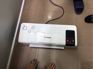 Máy sưởi gốm Rapido RCH2000-M