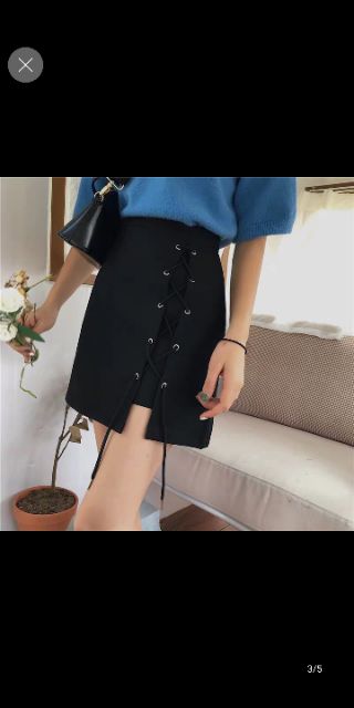Chân  váy  chữ  A