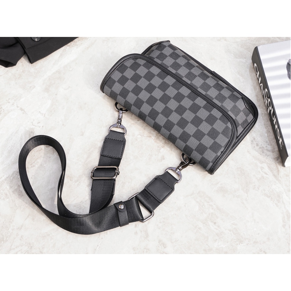 Túi đeo chéo nam thời trang cao cấp phong cách mới