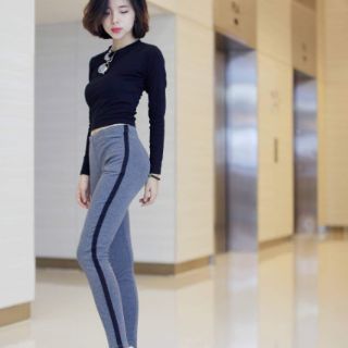 Quần Legging Xám 1 Sọc Đen #AGE2X