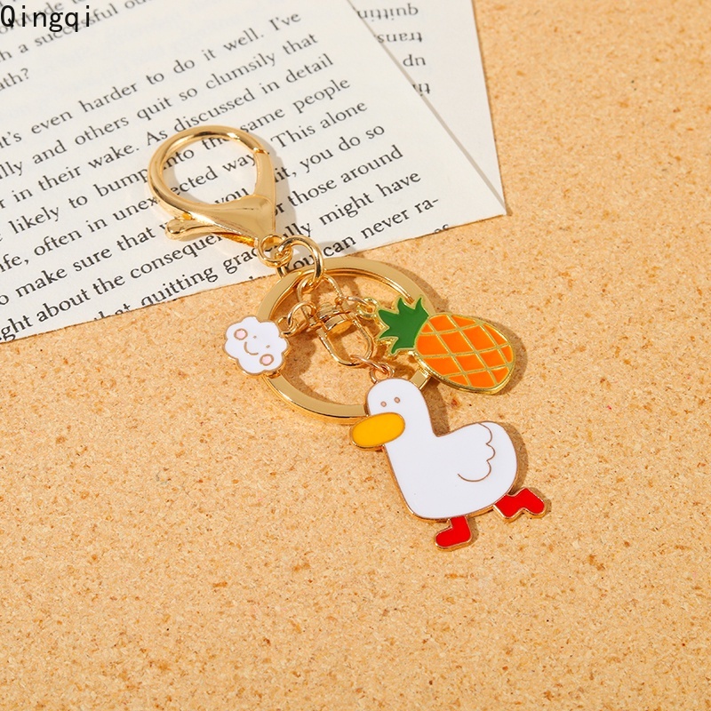 Móc khóa MISS ZOE hình vịt con bằng kim loại xinh xắn