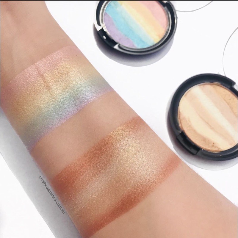 Phấn bắt sáng cầu vồng Wet n Wild Rainbow Highlighter