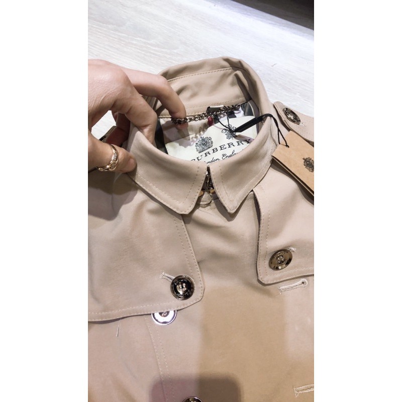 Áo măng tô buc siêu cấp