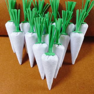 Đồ dùng mầm non giá rẻ- cà rốt, củ cải- Đồ dùng mầm non bằng nỉ-Củ quả nỉ- Đồ chơi bằng vải nỉ