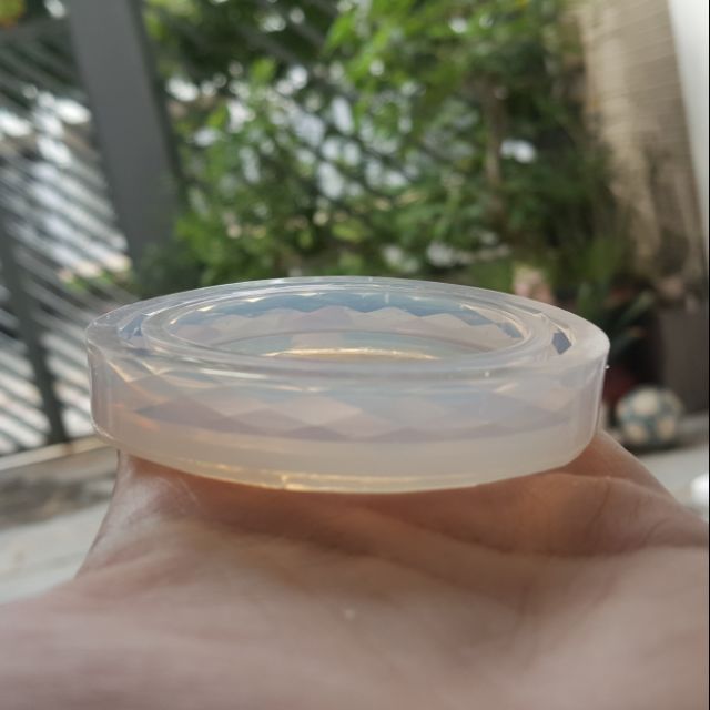 Khuôn đổ resin hình  vòng tay chất liệu silicone dẻo