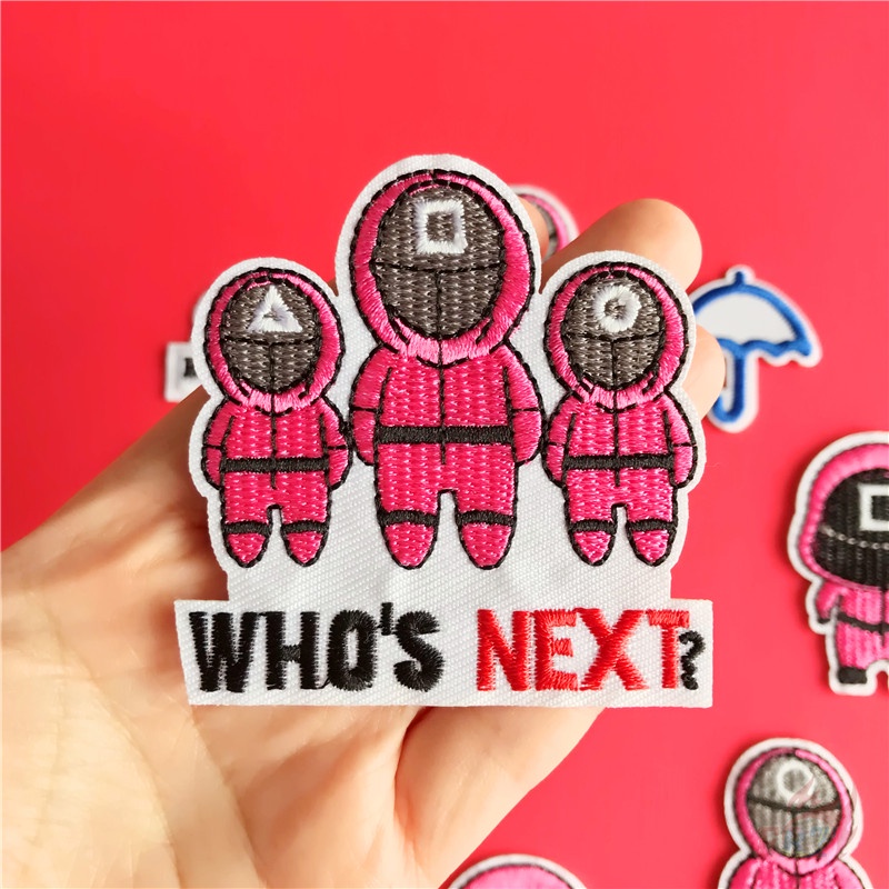 1 miếng dán ủi quần áo hình nhân vật game Who's Next?