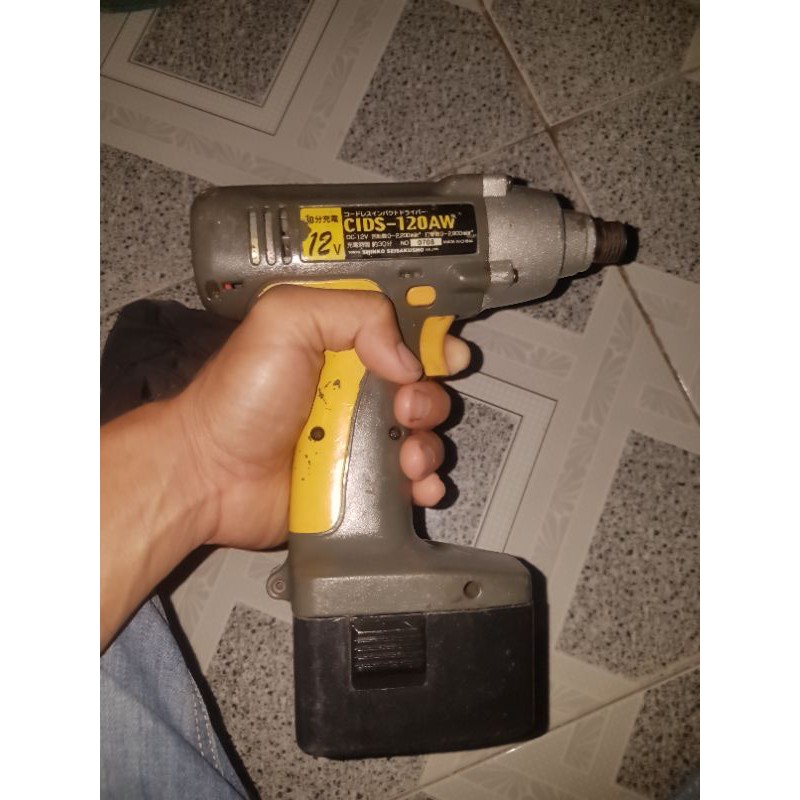 Máy bắn vít cisd 12v